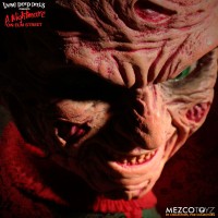 Nočna mora v ulici ELM Freddy Krueger Govoreča lutka 25 cm Nočna mora v ulici ELM Freddy Krueger Govoreča lutka 25 cm